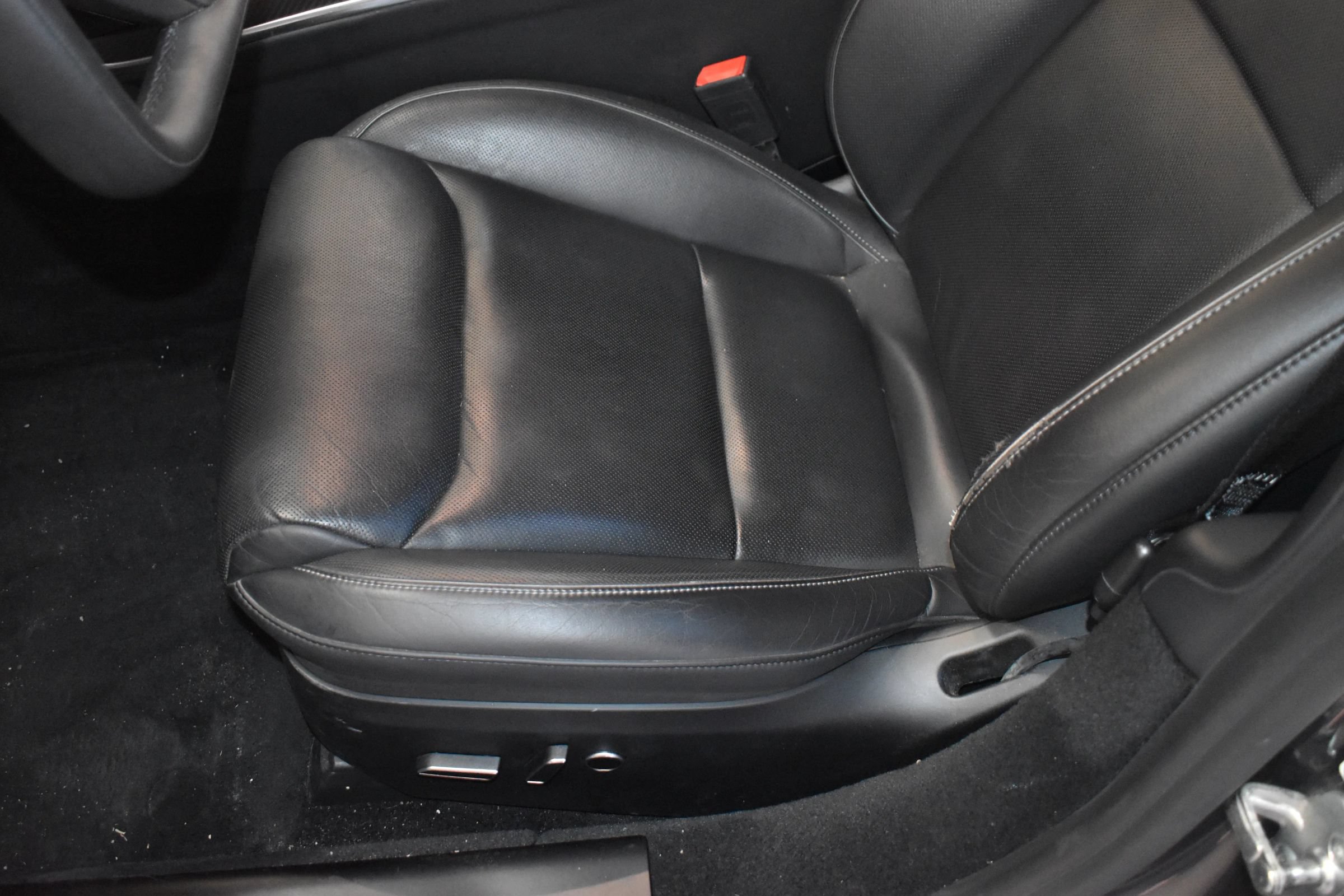 Used 2022 Tesla Model S Plaid AWD/4WD image 10