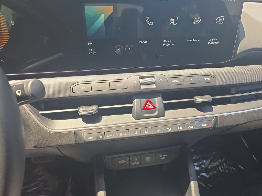 Used 2025 Kia K4 FWD image 16