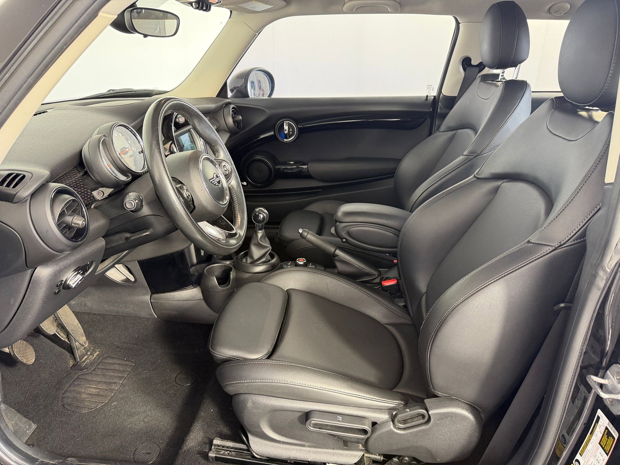Used 2019 MINI Cooper S FWD image 5