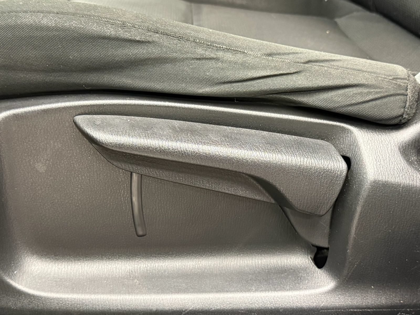 Used 2018 MAZDA CX-5 Sport FWD image 26