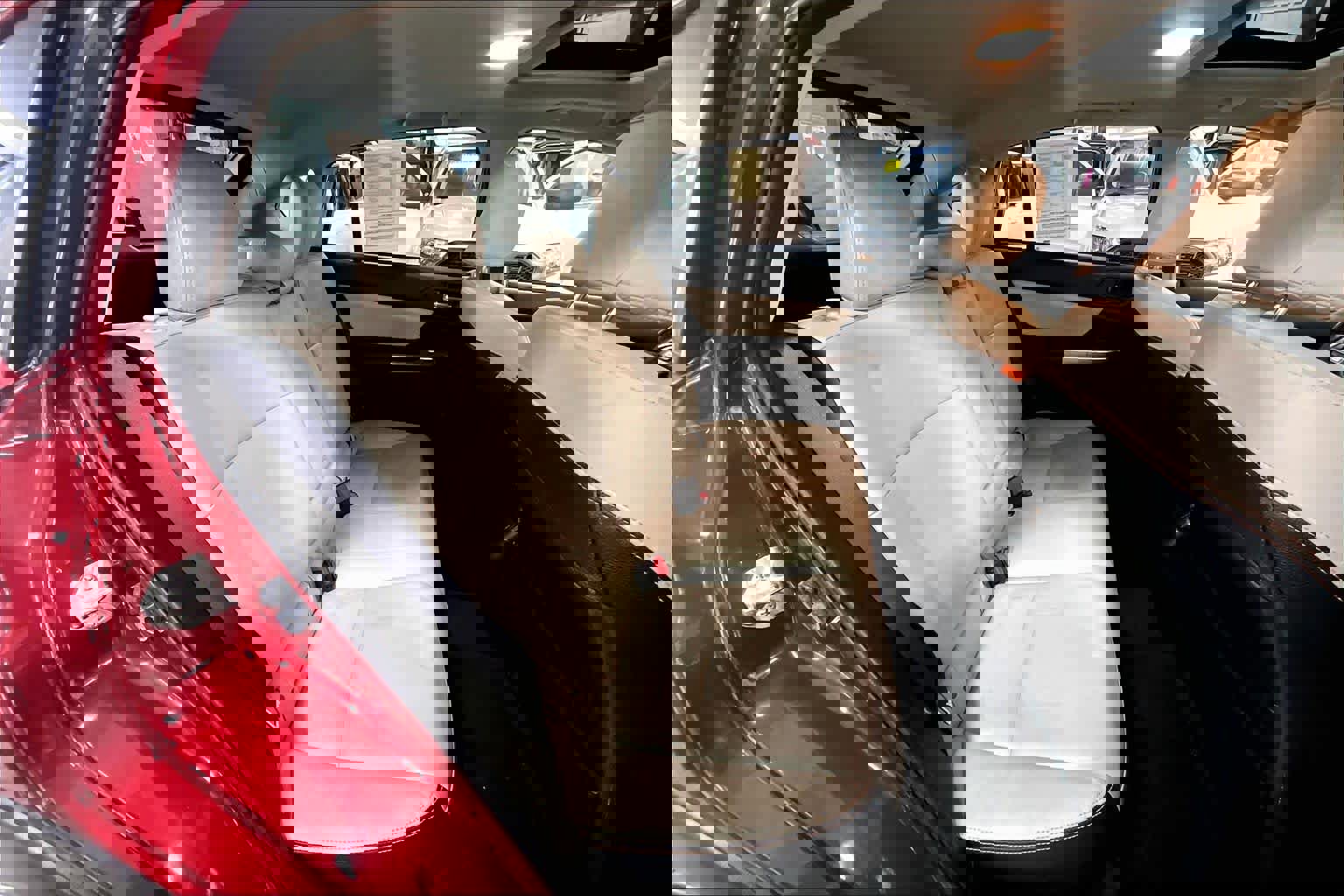 Used 2017 Subaru Crosstrek 2.0i Limited image 19