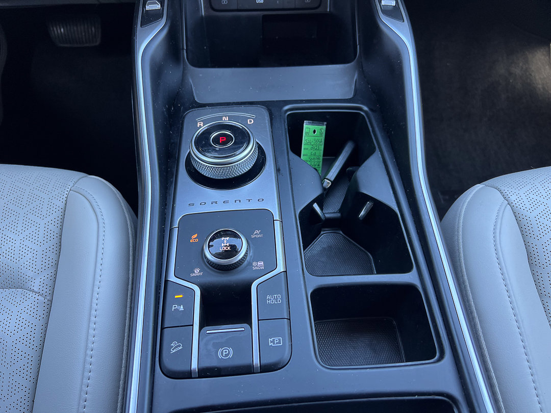 Used 2023 Kia Sorento EX AWD/4WD image 27