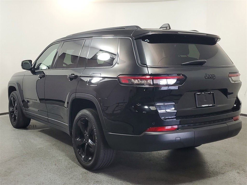 Used 2024 Jeep Grand Cherokee L Altitude image 5