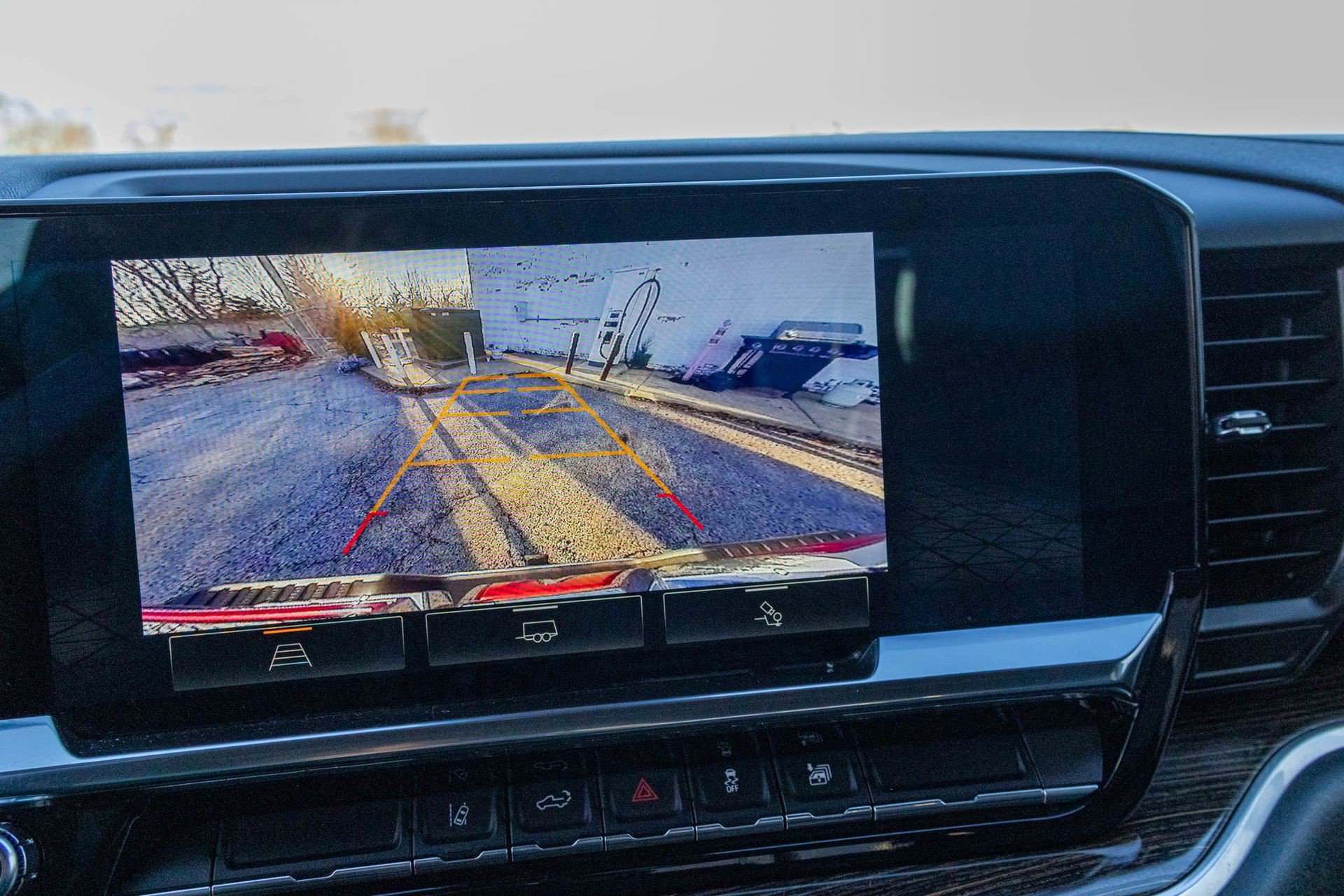 Certified 2024 GMC Sierra 2500 SLE w/ SLE Value Package; image 9