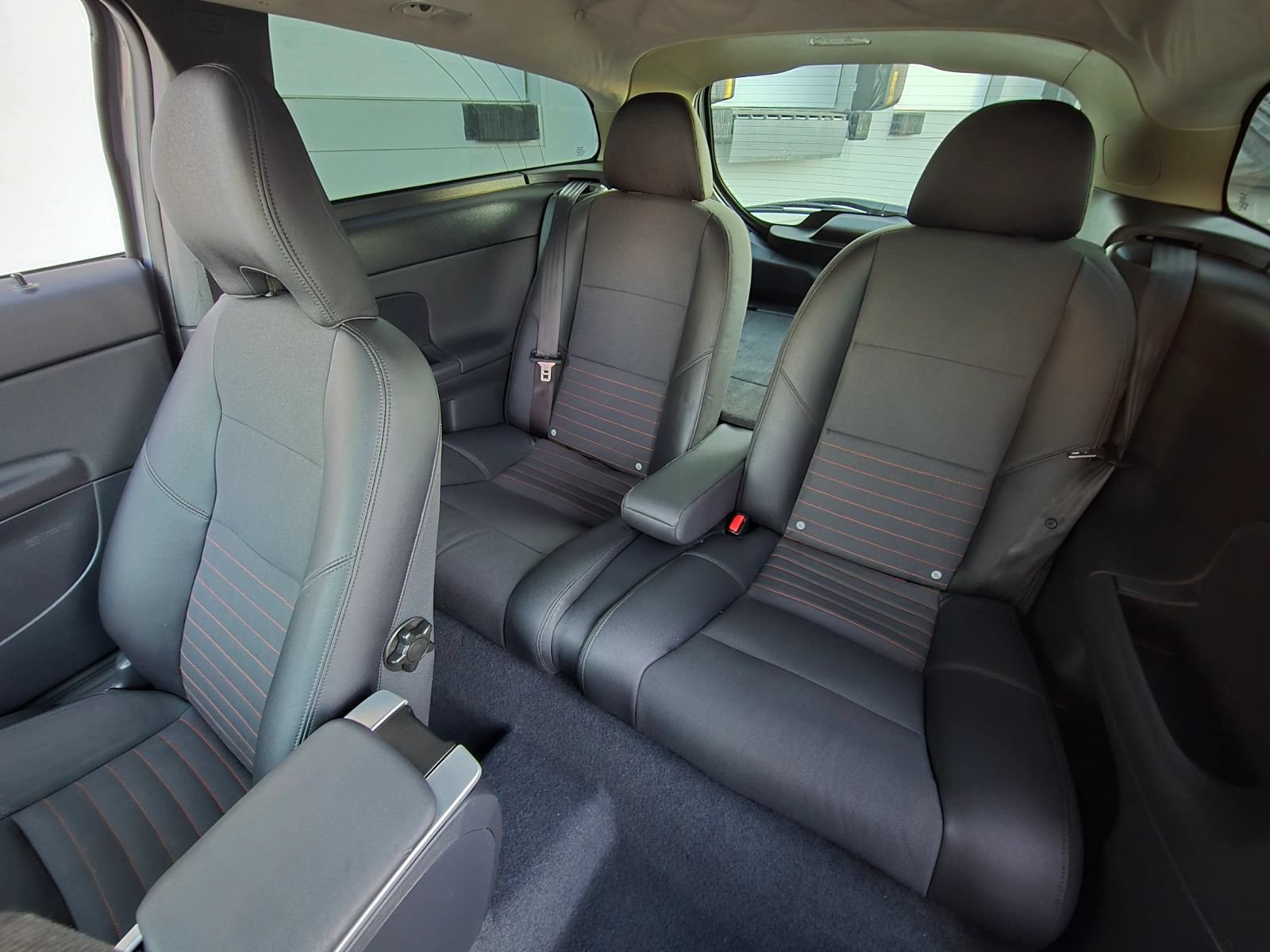 Used 2012 Volvo C30 FWD image 15