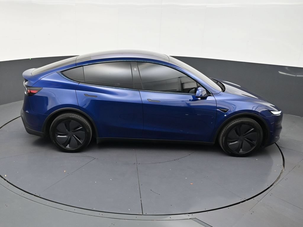Used 2026 Tesla Model Y AWD image 17