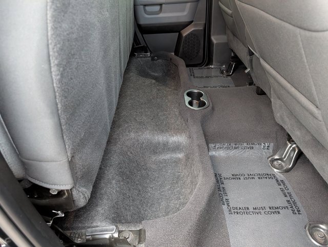 Used 2024 RAM 1500 Classic SLT image 7