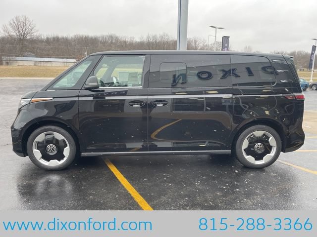 Used 2025 Volkswagen ID. Buzz Pro S RWD image 5