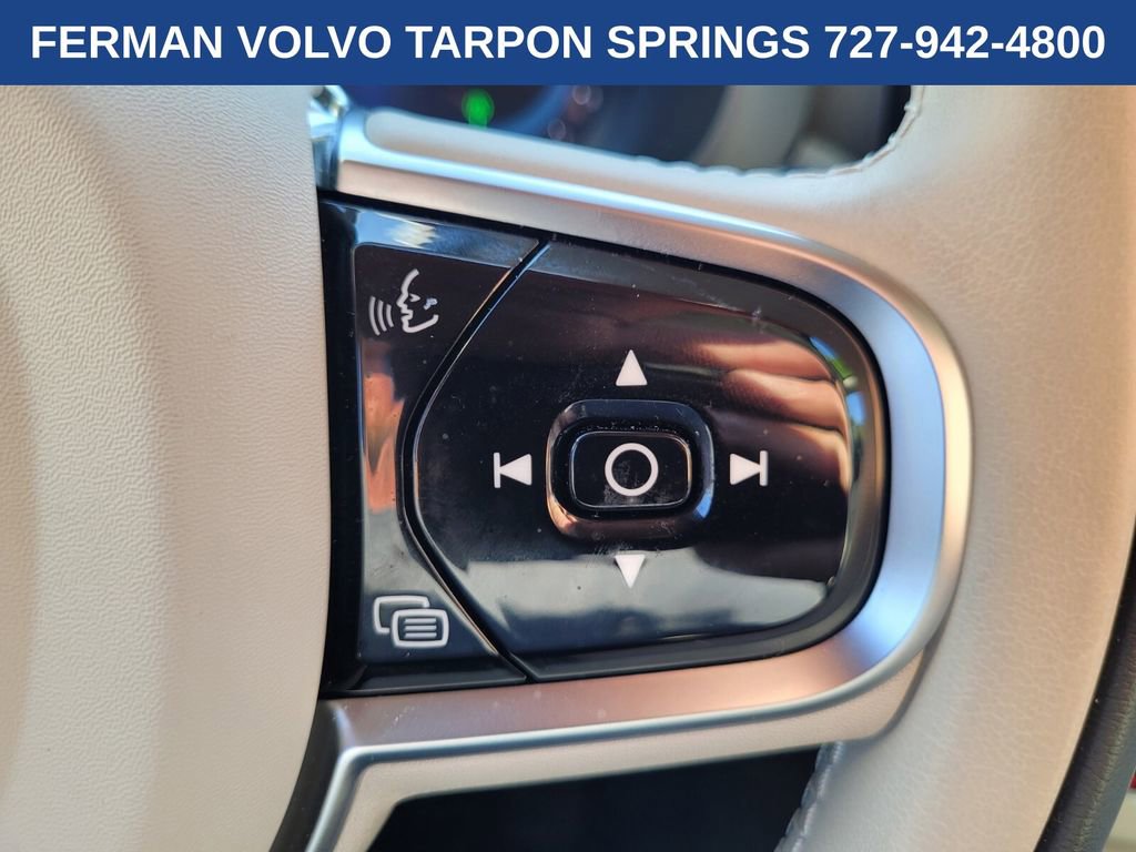 New 2025 Volvo XC60 B5 Plus w/ Protection Package Premier image 31