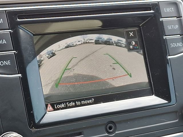 Used 2016 Volkswagen Tiguan S image 13