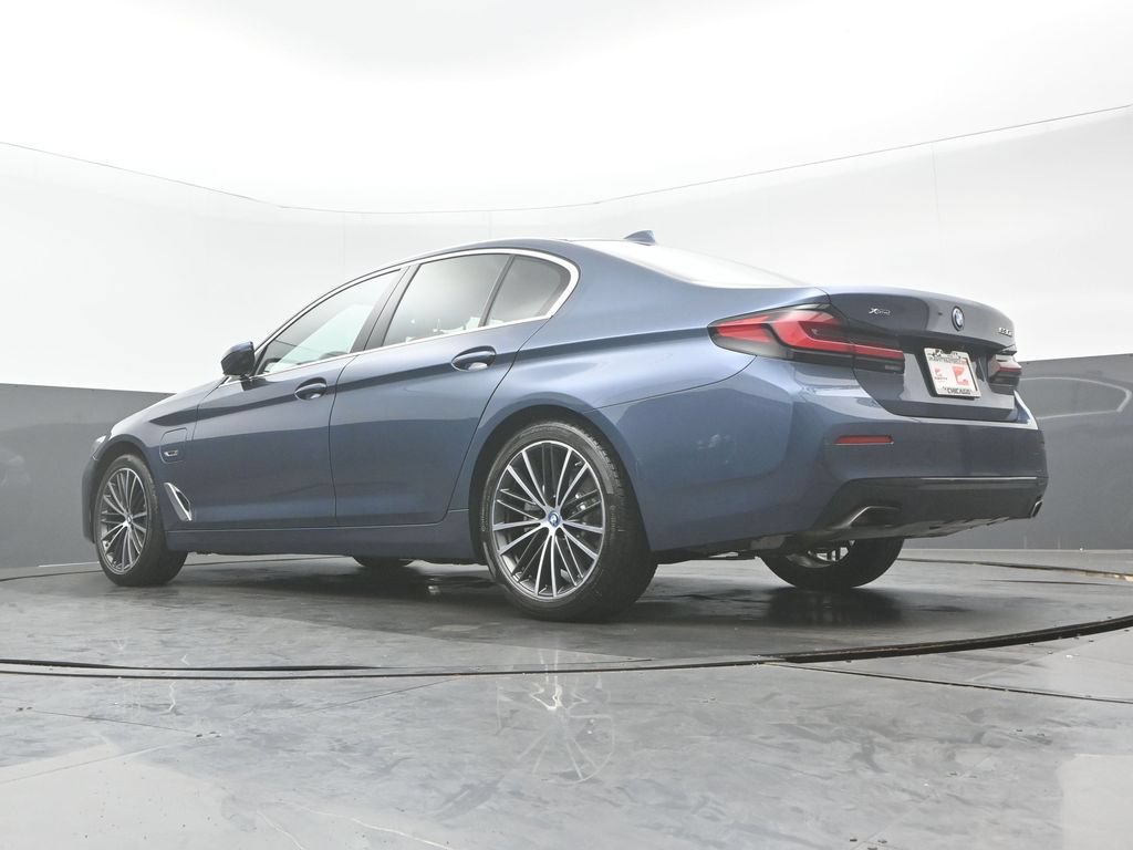 Used 2023 BMW 530e xDrive w/ Premium Package AWD/4WD image 31