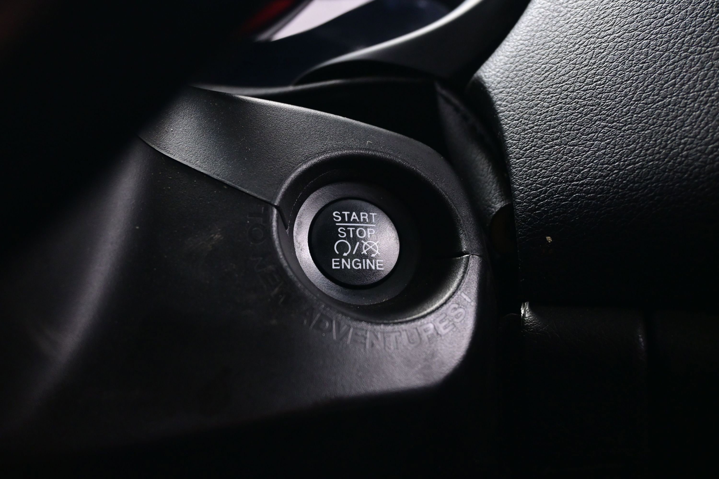 Used 2021 Jeep Renegade Latitude AWD/4WD image 20