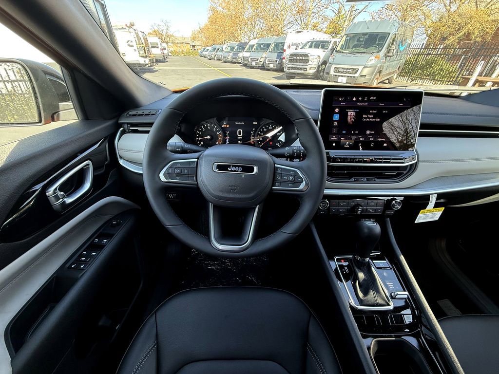 New 2026 Jeep Compass Limited image 15
