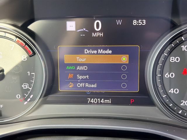 Used 2022 Cadillac XT5 Premium Luxury w/ Technology Package AWD/4WD image 29