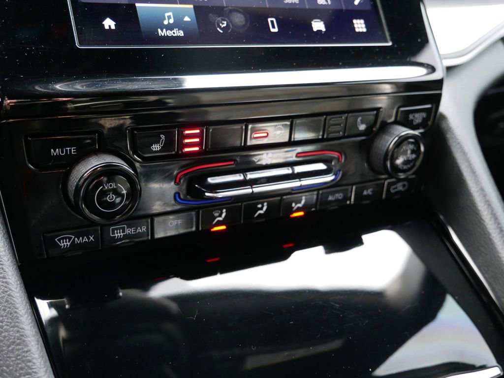 Used 2021 Jeep Grand Cherokee L Laredo AWD/4WD image 25