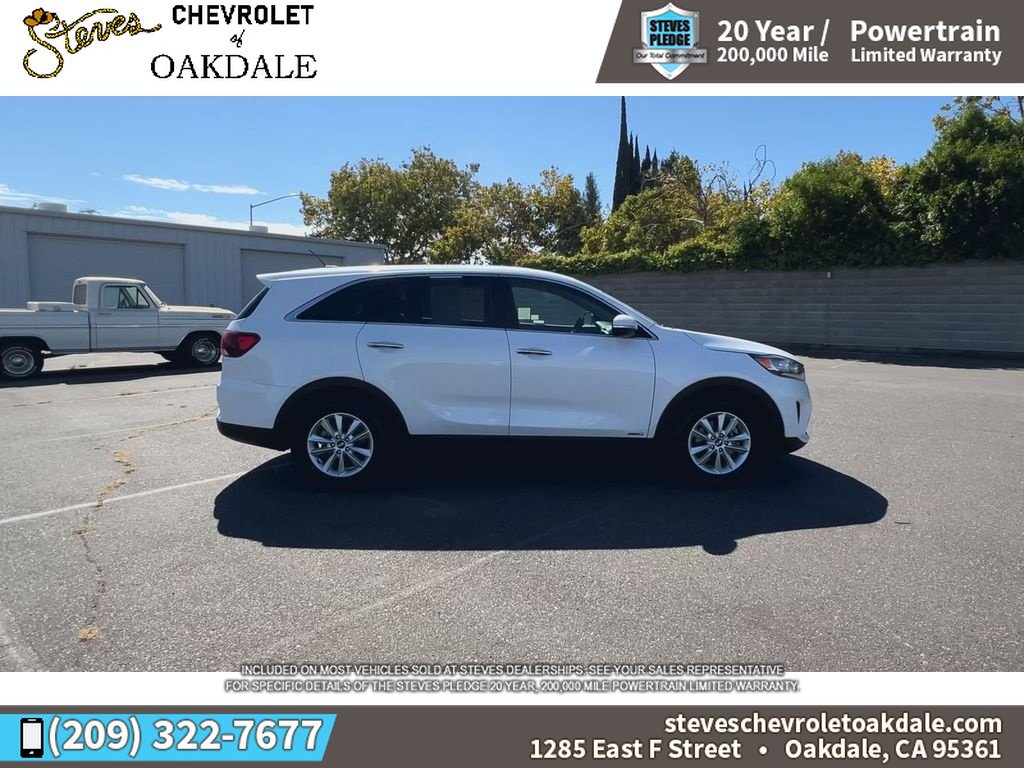 Used 2019 Kia Sorento AWD V6 image 13