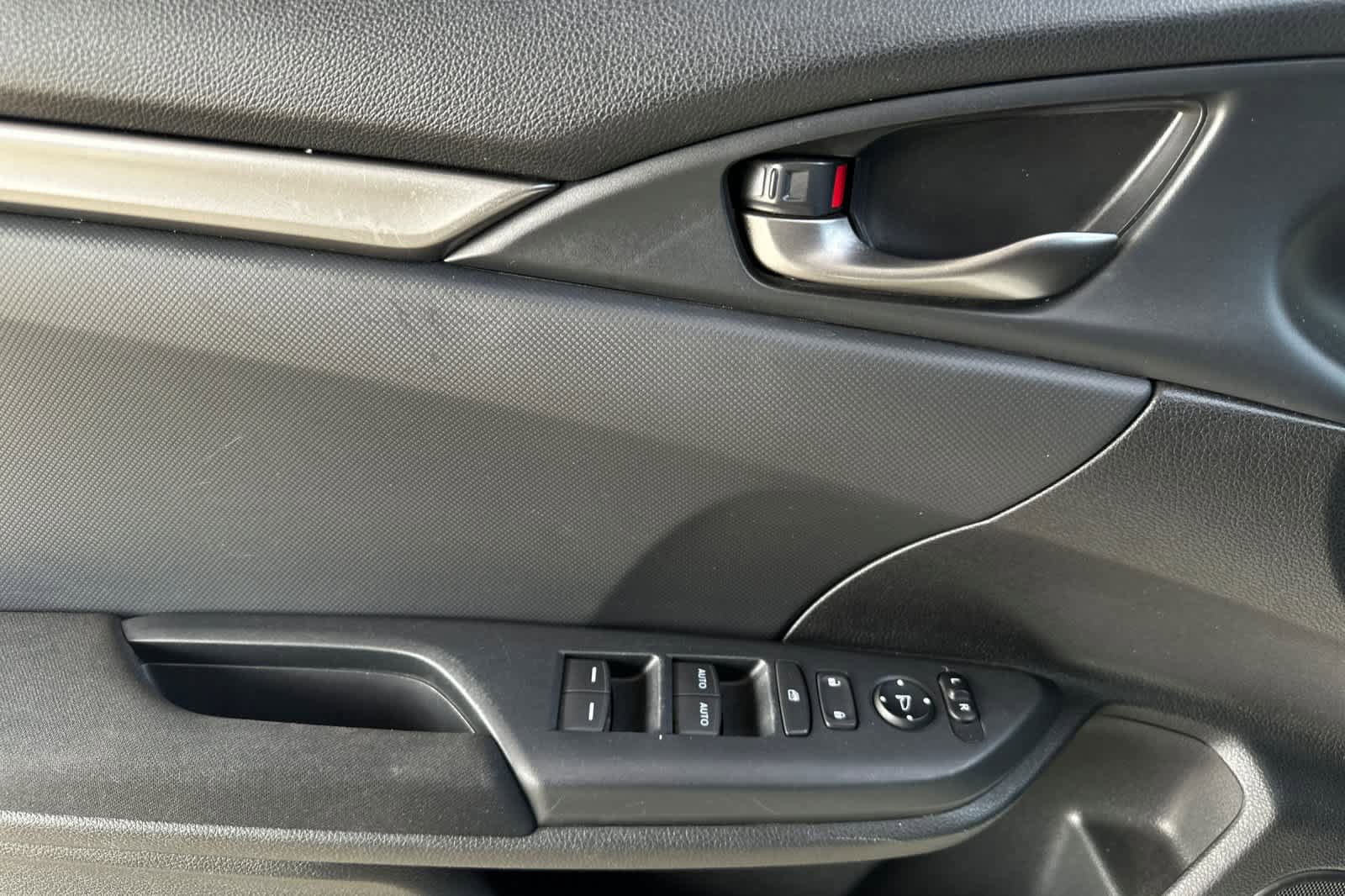 Used 2019 Honda Civic Sport image 12