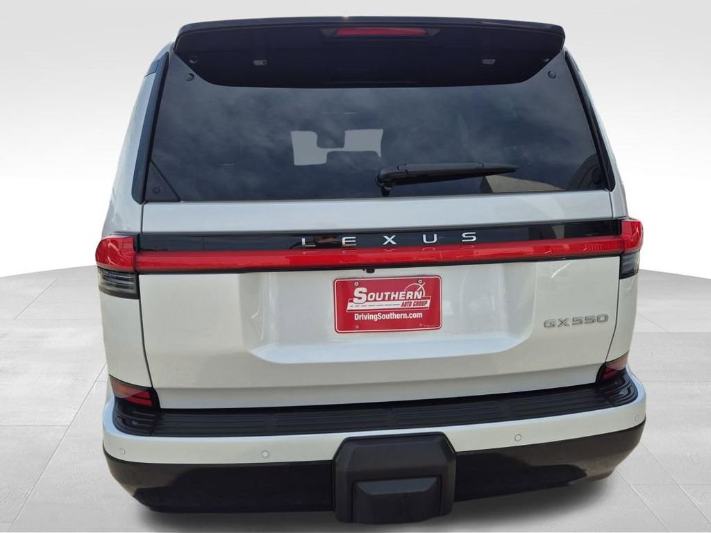 Used 2024 Lexus GX 550 w/ Accessory Package (Z1) image 5