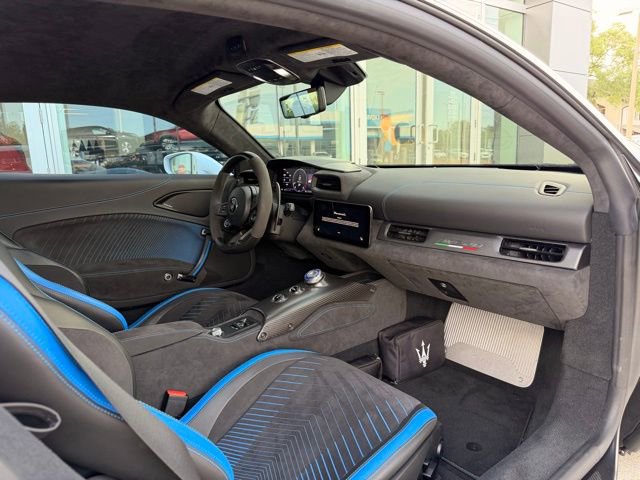 Used 2022 Maserati MC20 Coupe image 14