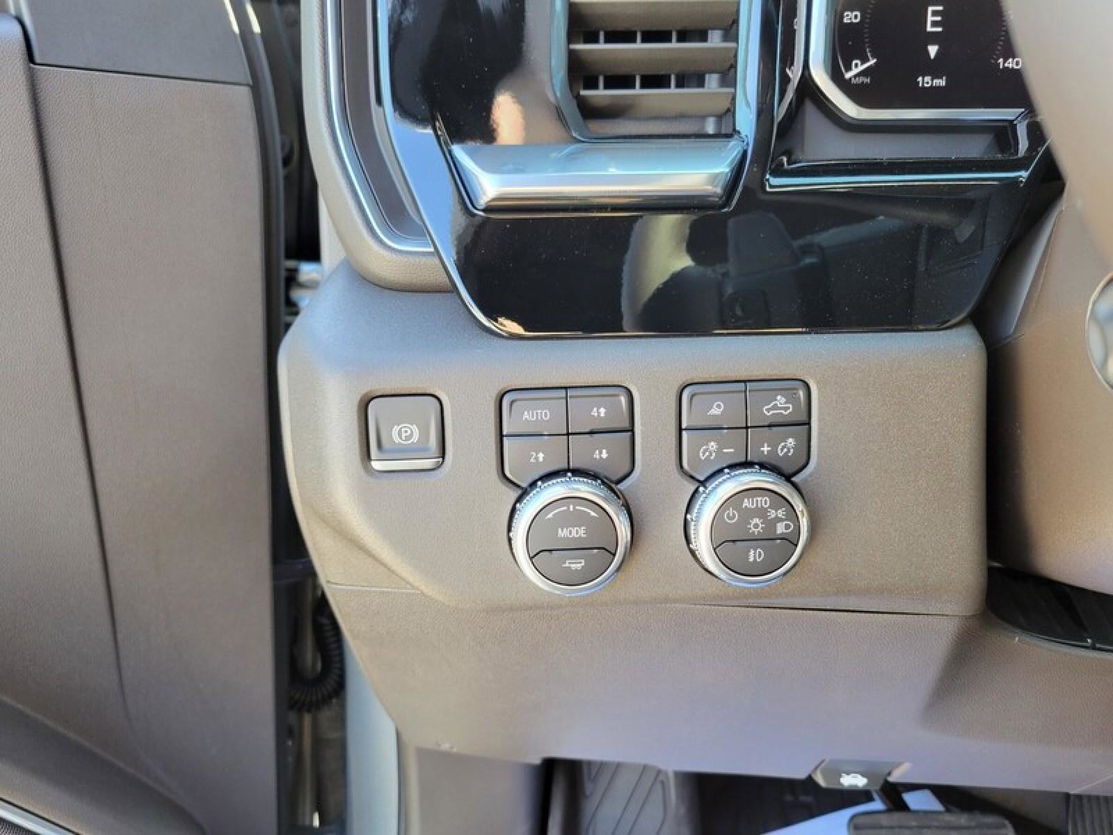 New 2026 GMC Sierra 1500 SLT w/ SLT Premium Plus Package image 14