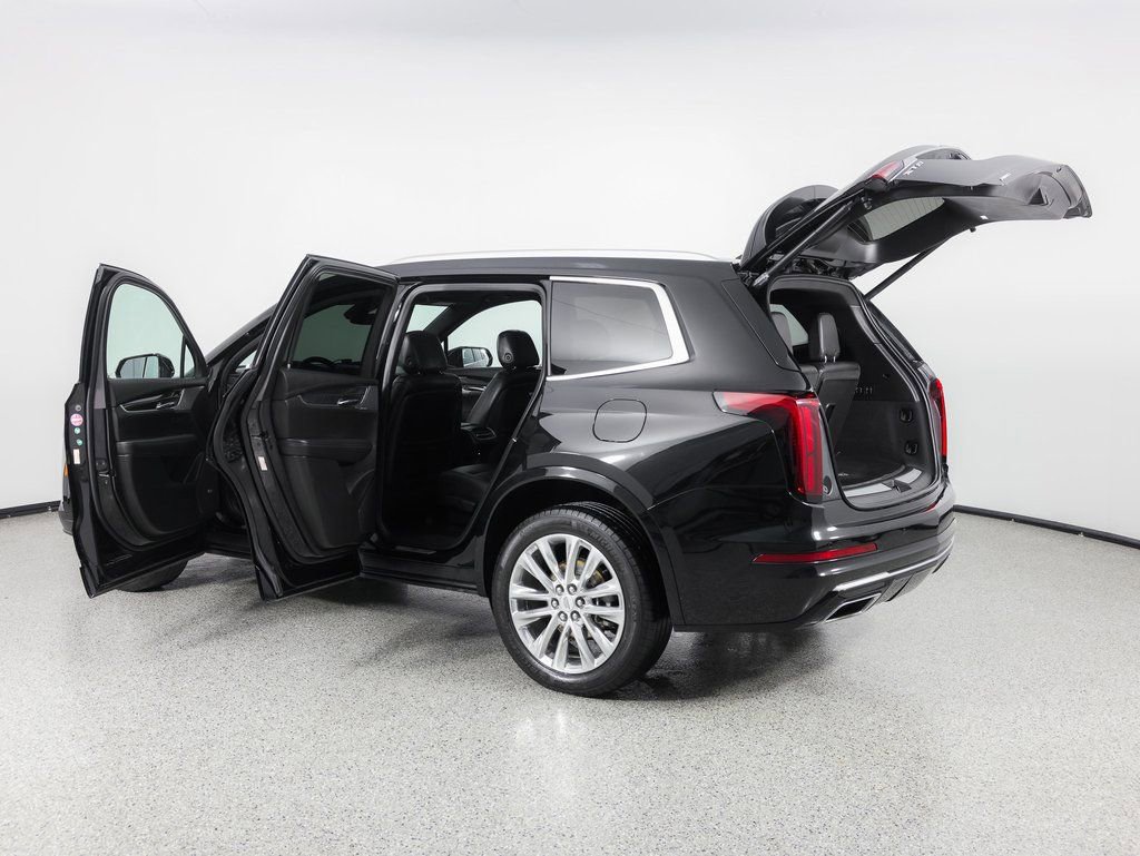 Used 2020 Cadillac XT6 Premium Luxury image 15