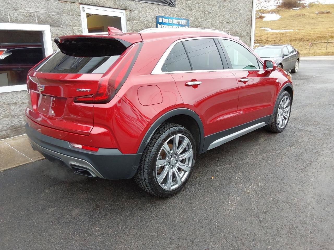 Used 2019 Cadillac XT4 Premium Luxury w/ Enhanced Visibility Package image 3