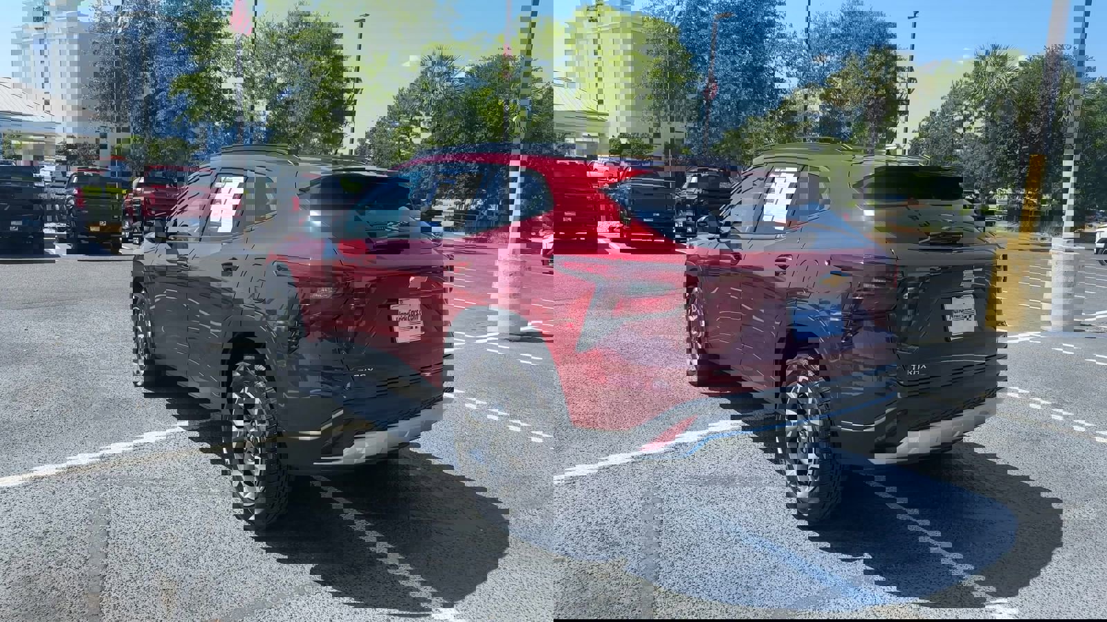 Used 2024 Chevrolet Trax LT w/ Driver Confidence Package image 7