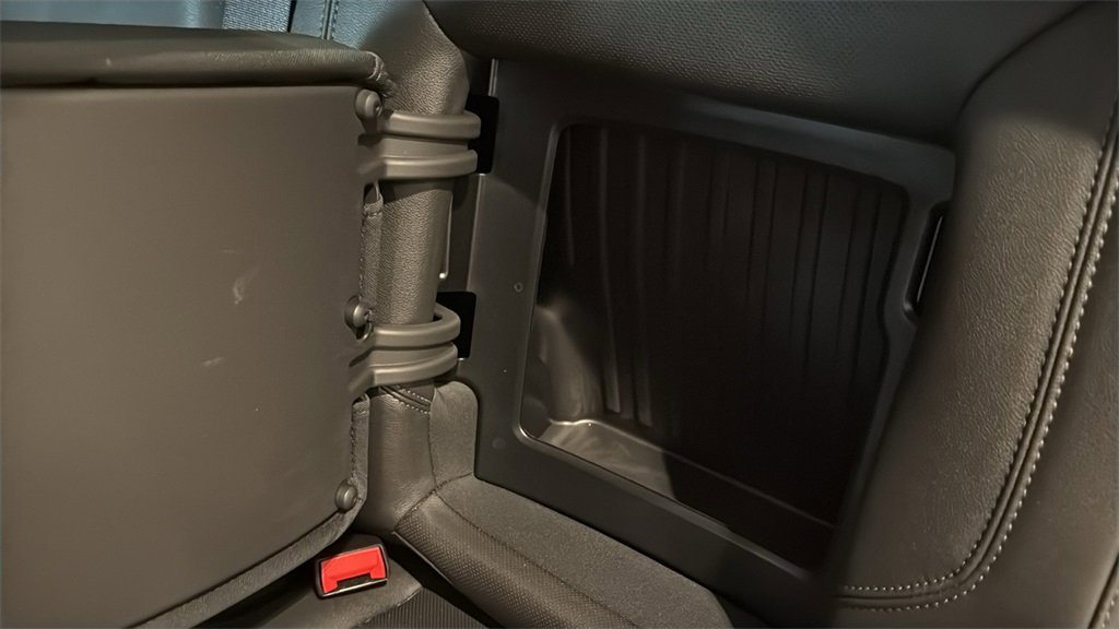 Used 2024 GMC Sierra 1500 SLT w/ SLT Premium Plus Package image 19