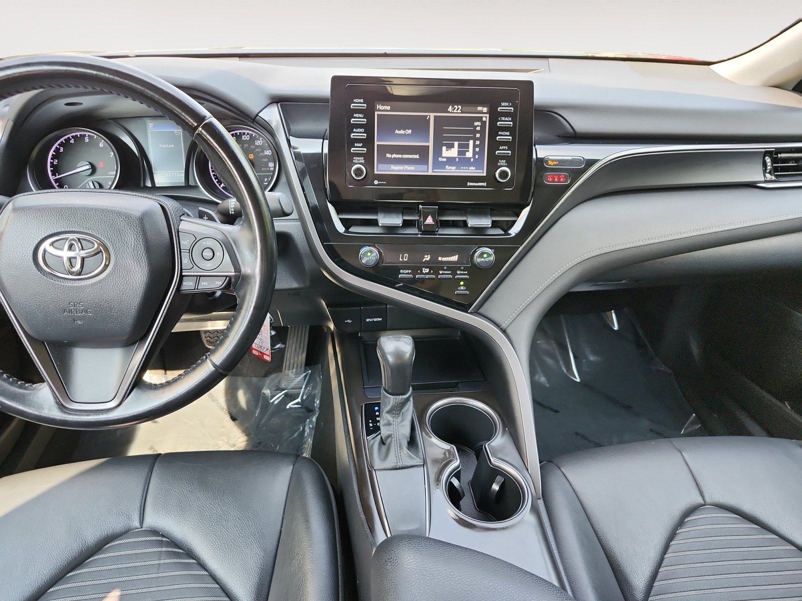 Used 2021 Toyota Camry SE FWD image 11