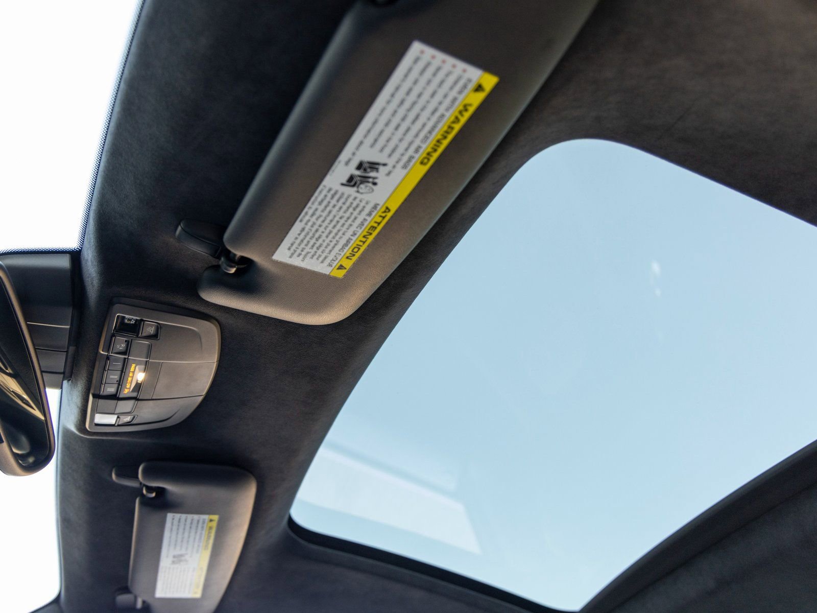 Certified 2016 Porsche 911 Turbo image 29