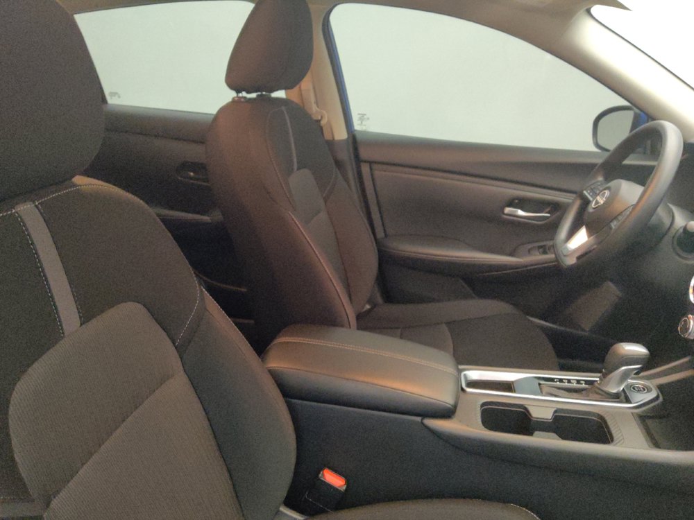 Used 2025 Nissan Sentra SV w/ Trunk Package FWD image 21