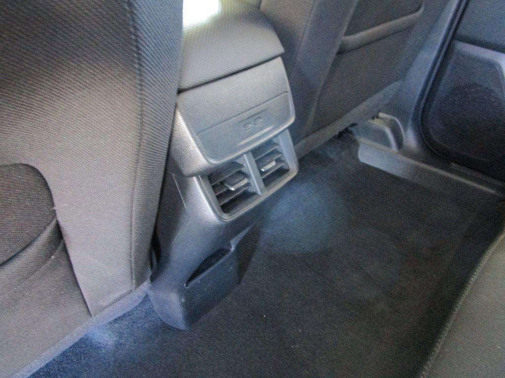 Used 2025 Chevrolet Equinox LT image 14