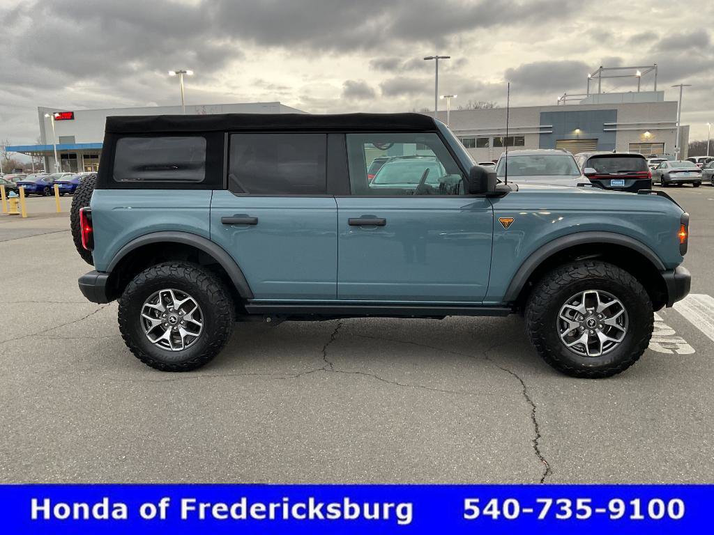 Used 2022 Ford Bronco Badlands image 7