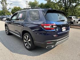 Used 2023 Honda Pilot Elite image 6