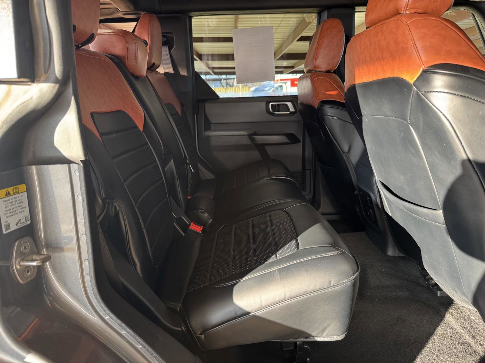 Used 2023 Ford Bronco Big Bend w/ Sasquatch Package image 33