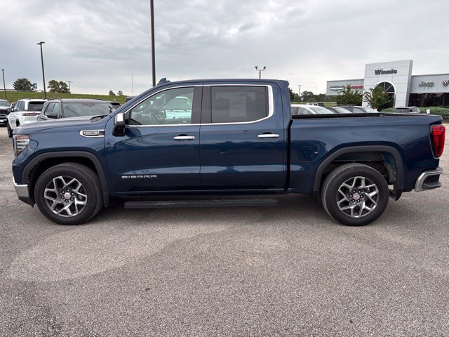 Used 2022 GMC Sierra 1500 SLT w/ SLT Premium Plus Package RWD image 8