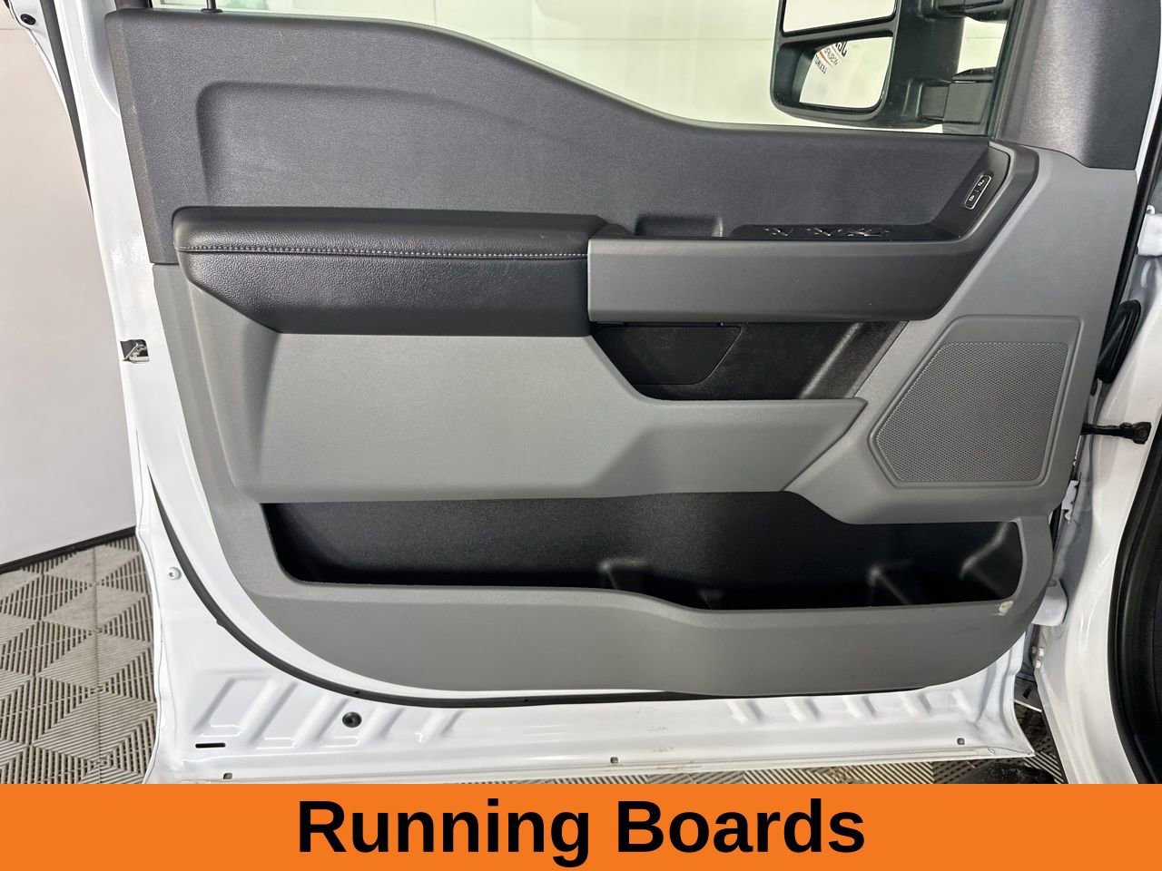 Used 2025 Ford F250 XLT w/ FX4 Off-Road Package image 10