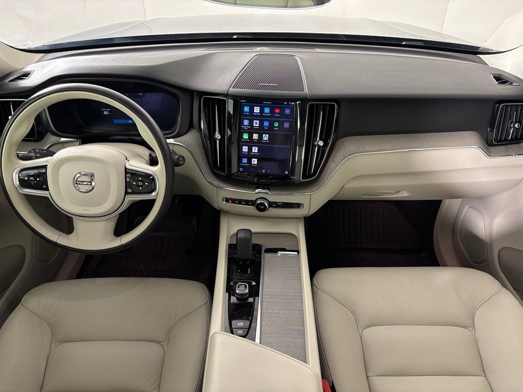 Used 2023 Volvo XC60 B5 Plus w/ Climate Package FWD image 34