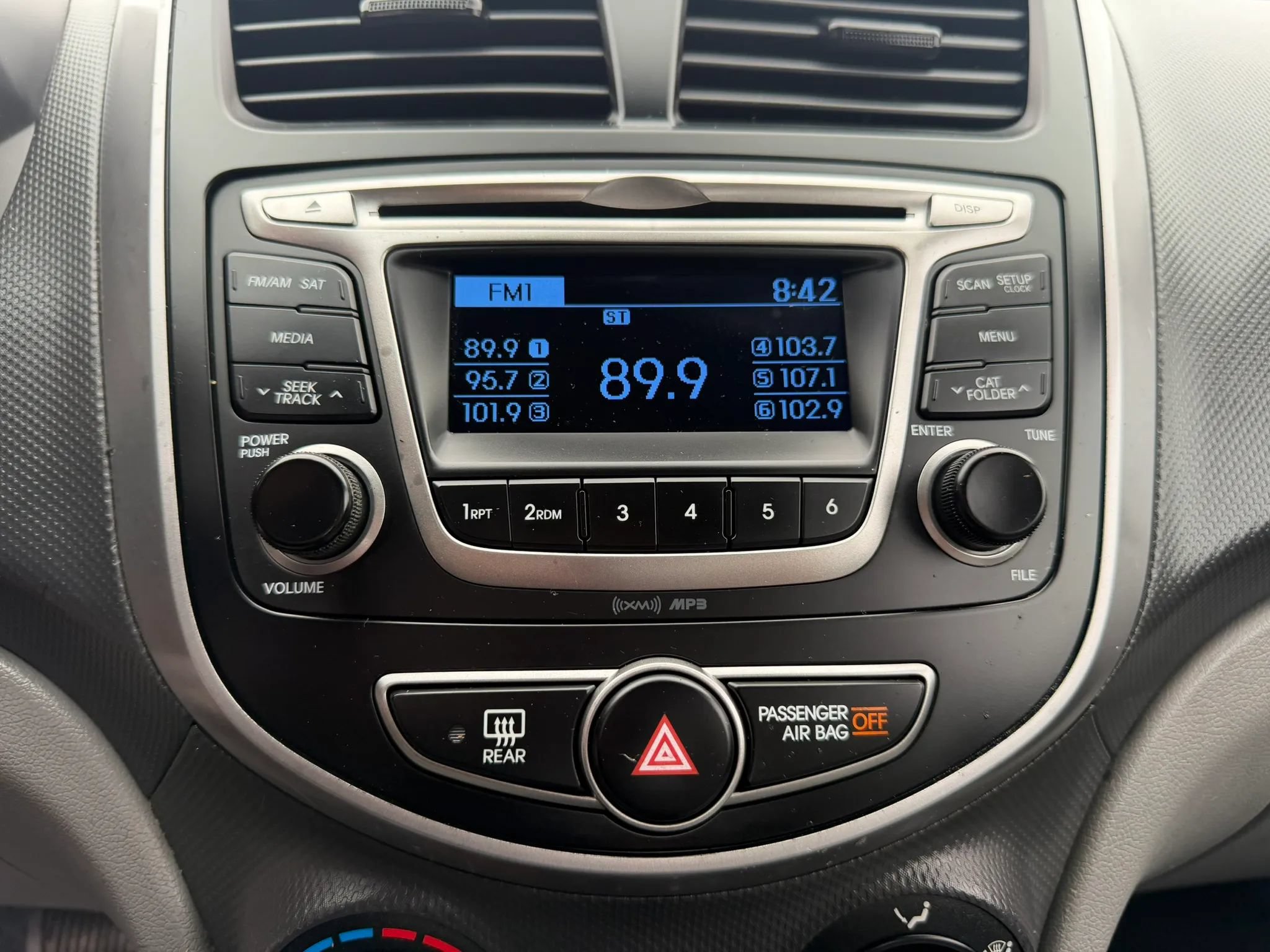 Used 2016 Hyundai Accent SE FWD image 18