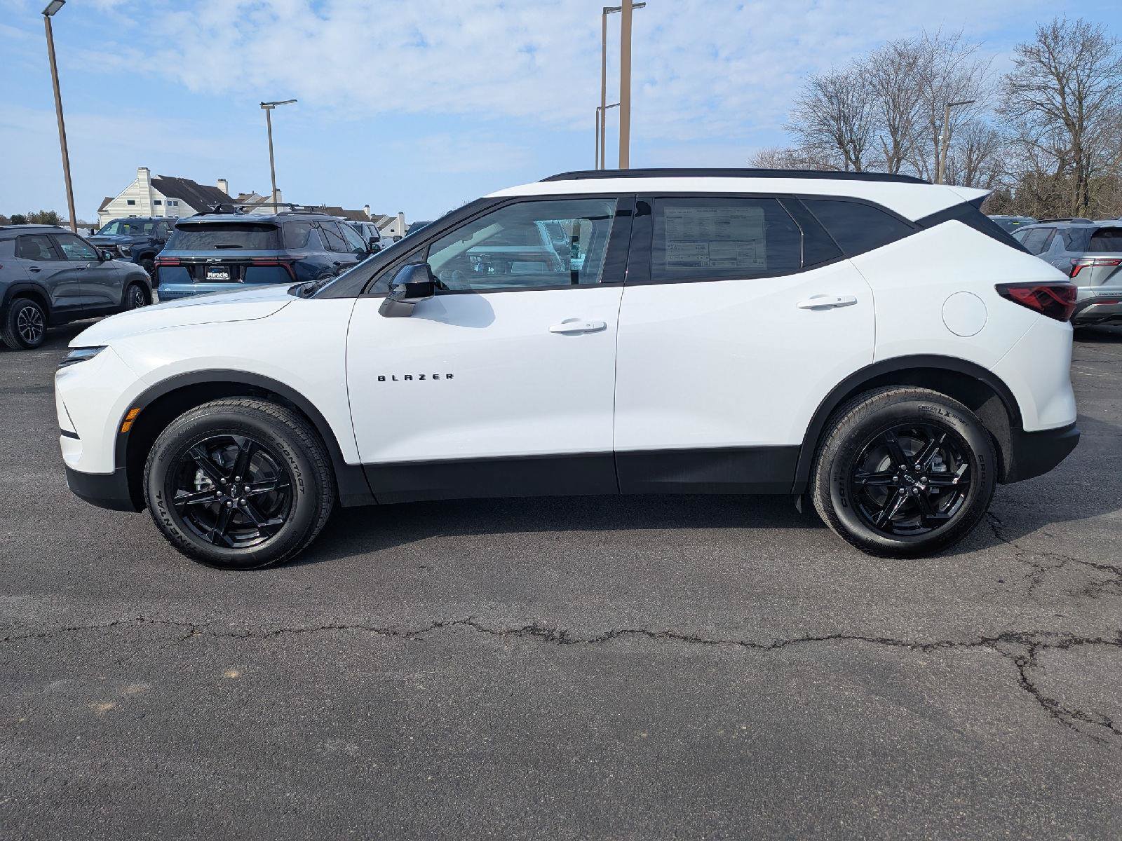 New 2026 Chevrolet Blazer LT w/ Midnight/Sport Edition AWD/4WD image 8