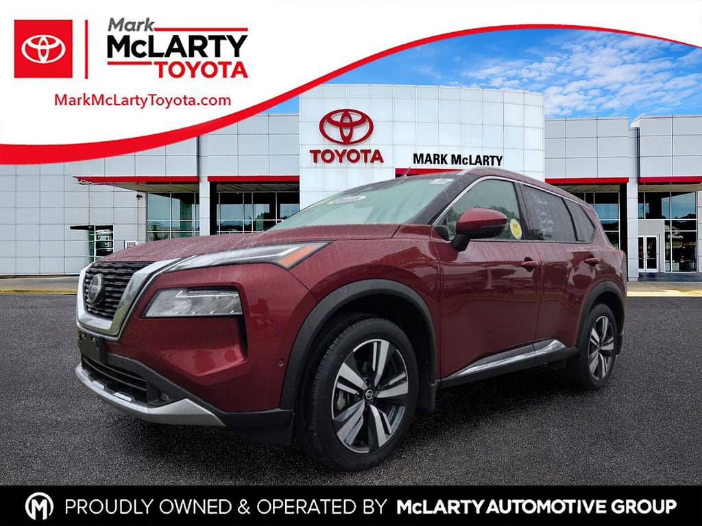 Used 2021 Nissan Rogue Platinum FWD image 1