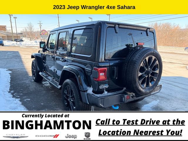Used 2023 Jeep Wrangler Unlimited Sahara AWD/4WD image 8