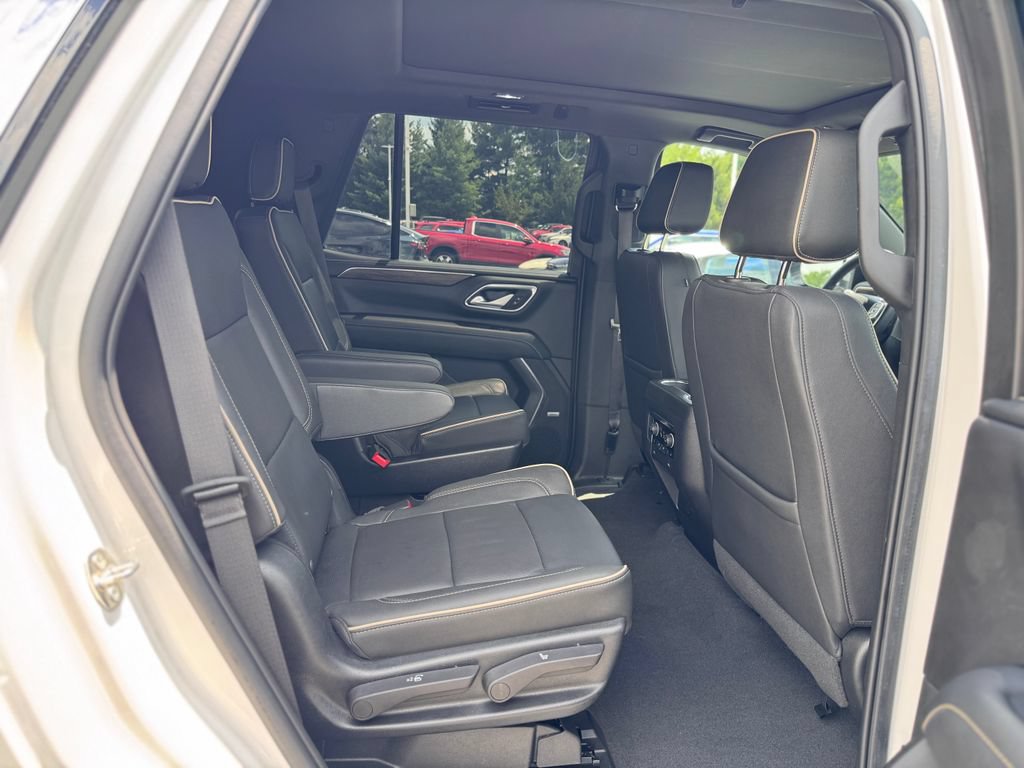 Used 2022 Chevrolet Tahoe Premier AWD/4WD image 18