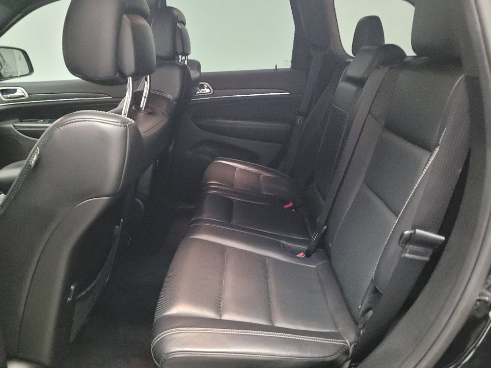 Used 2017 Jeep Grand Cherokee Limited w/ Luxury Group II AWD/4WD image 18
