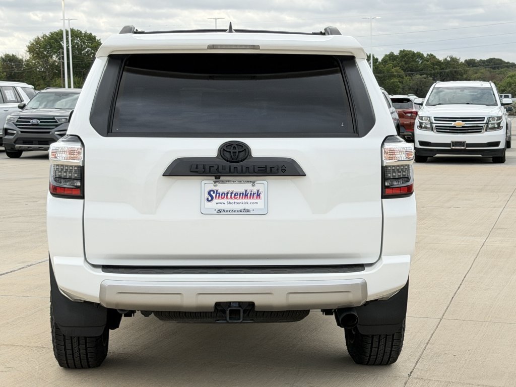 Used 2024 Toyota 4Runner TRD Off-Road Premium w/ Off Road Premium Plus Package AWD/4WD image 5