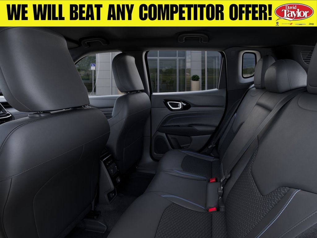 New 2026 Jeep Compass Latitude AWD/4WD image 24