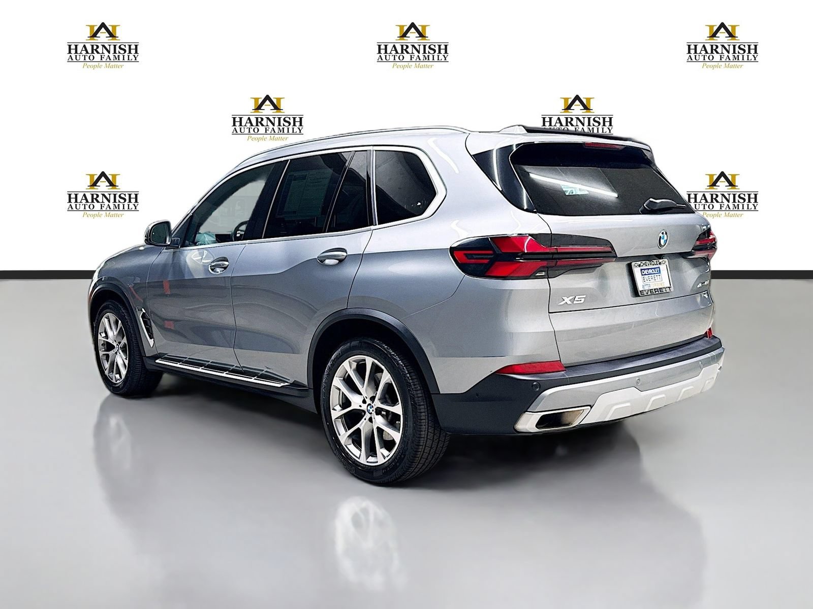 Used 2026 BMW X5 xDrive40i AWD/4WD image 9