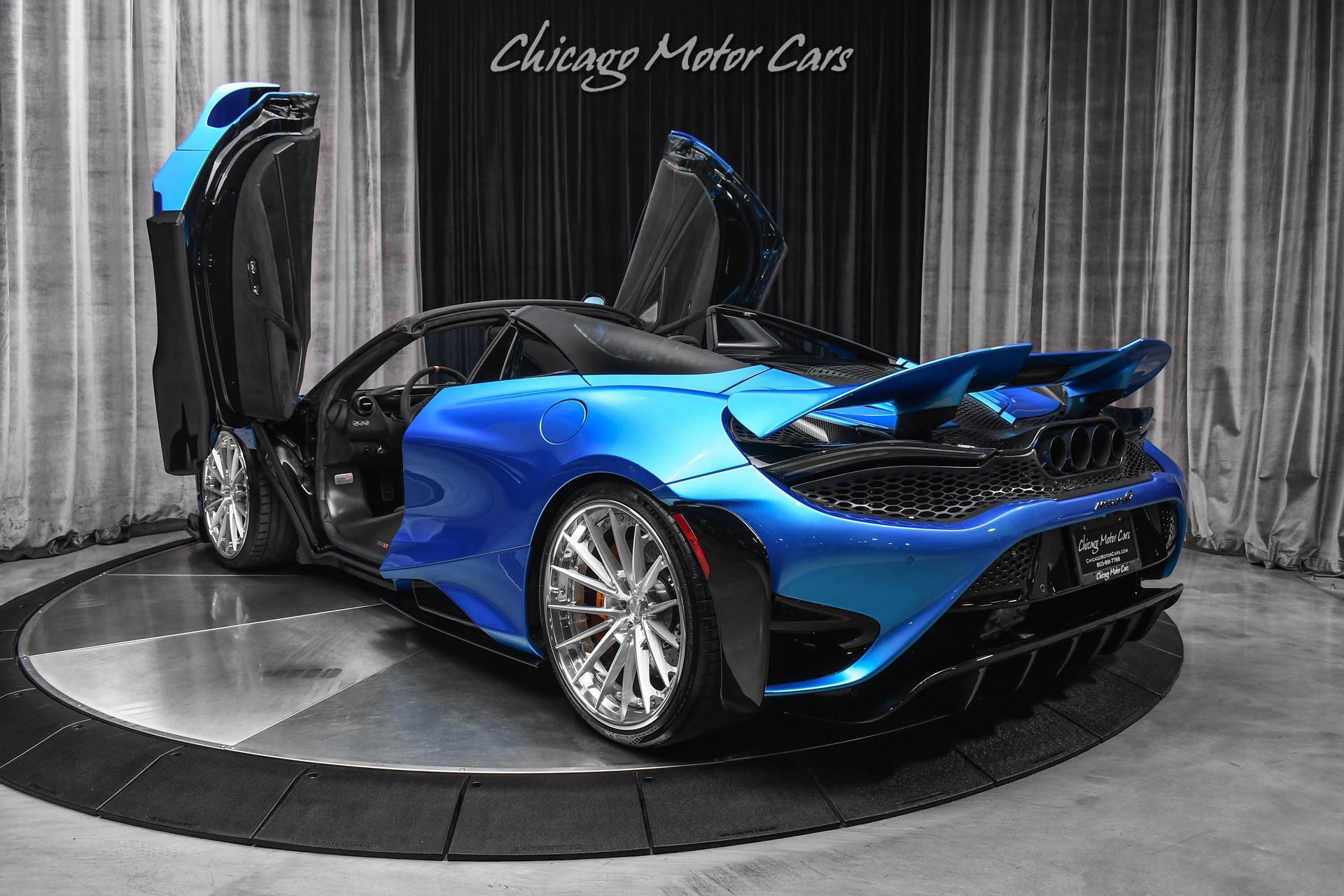 Used 2022 McLaren 765LT image 40