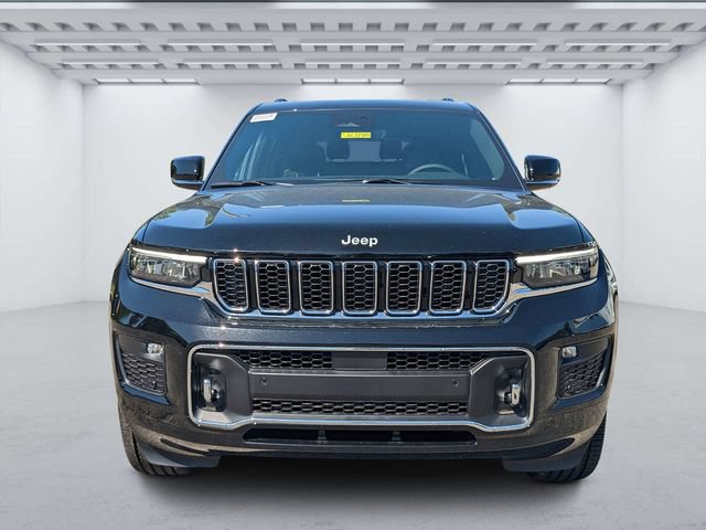 New 2025 Jeep Grand Cherokee L Overland w/ Trailer Tow Package AWD/4WD image 8
