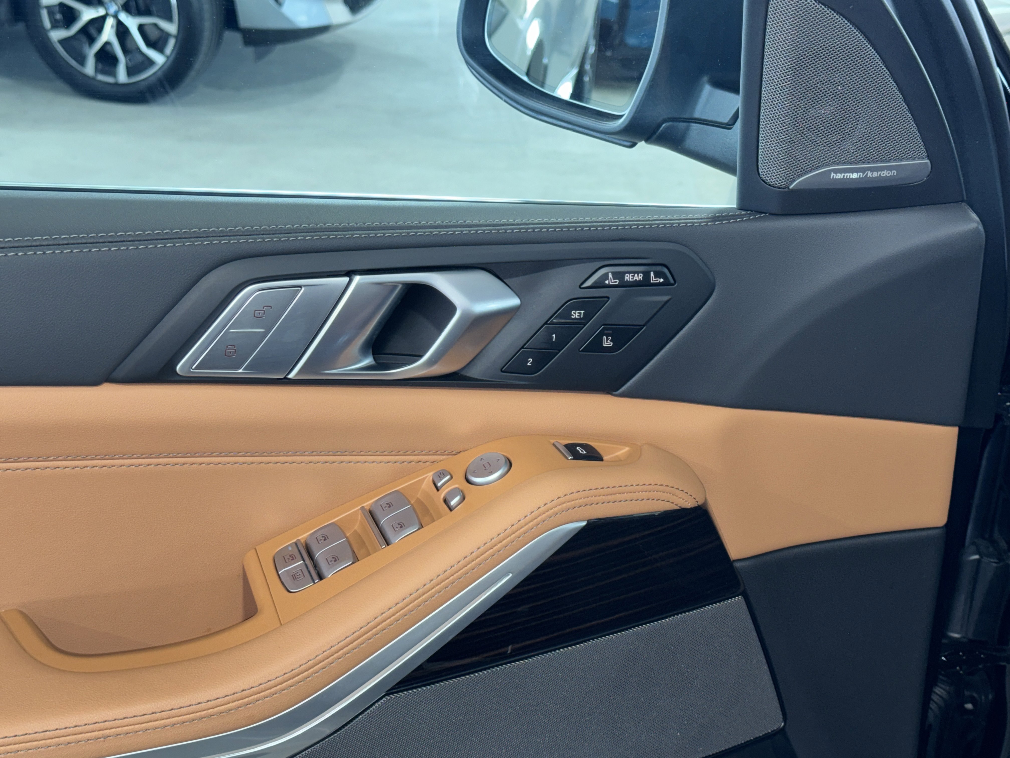 Certified 2026 BMW X7 xDrive40i image 19